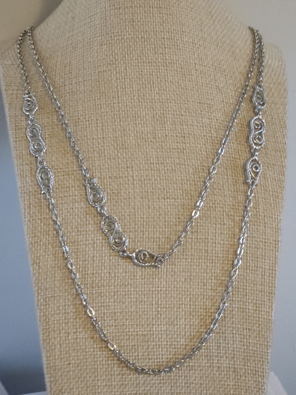 Silver Double-Layer Swirl Link Necklace - Women Jewelry